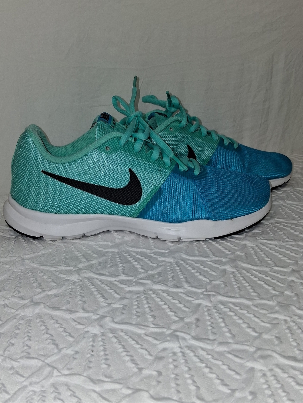 Nike Bl Joux  Teal and Aqua Runner Sneakers Size 6 - Picture 5 of 15
